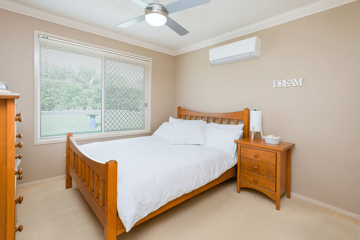 5 Ainslie Street, Pacific Pines, QLD 4211