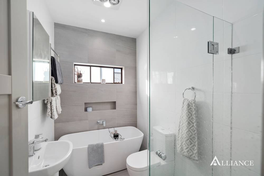 2 Brighton Avenue, Panania, NSW 2213
