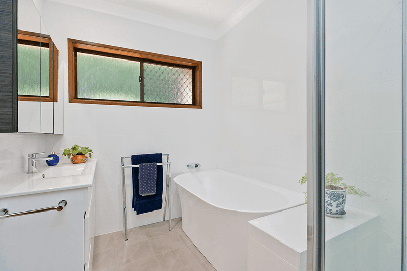 6 Clifford Cres,, Banora Point, NSW 2486