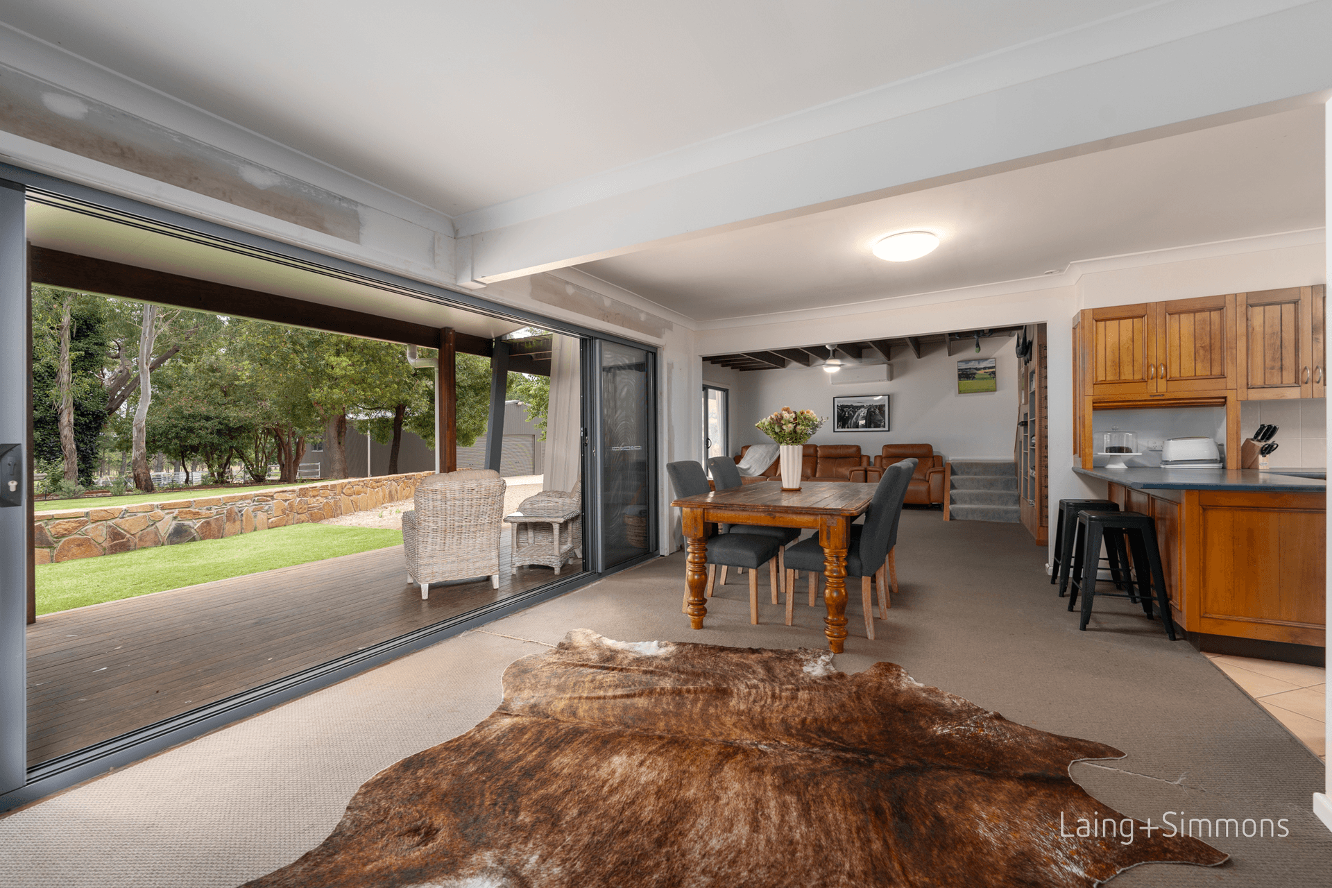 50 Holloways Lane, Armidale, NSW 2350