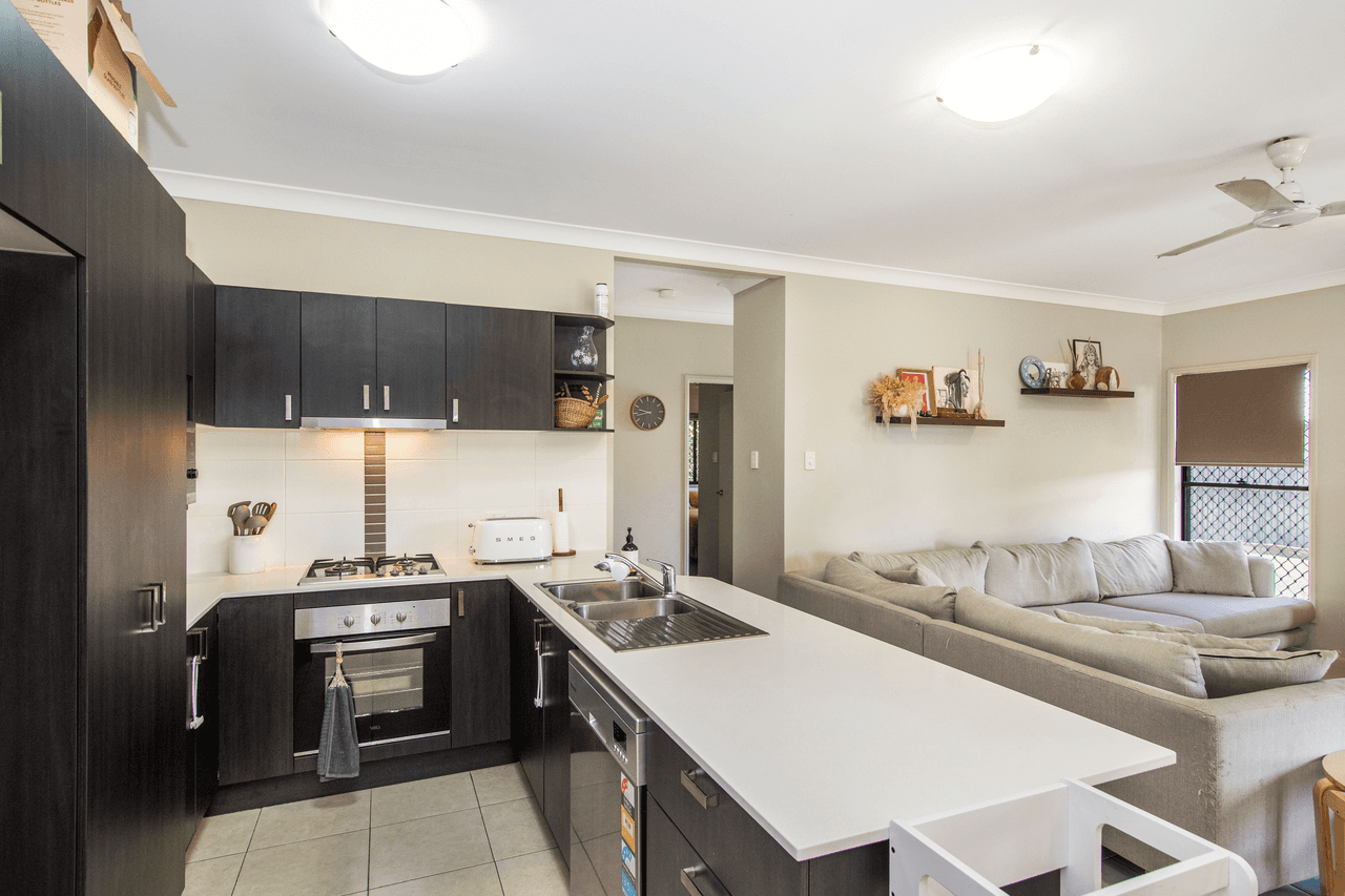 23 Bilbao Place, Bushland Beach, QLD 4818