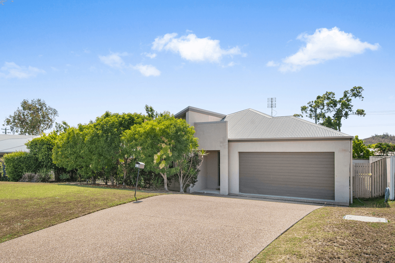 23 Bilbao Place, Bushland Beach, QLD 4818