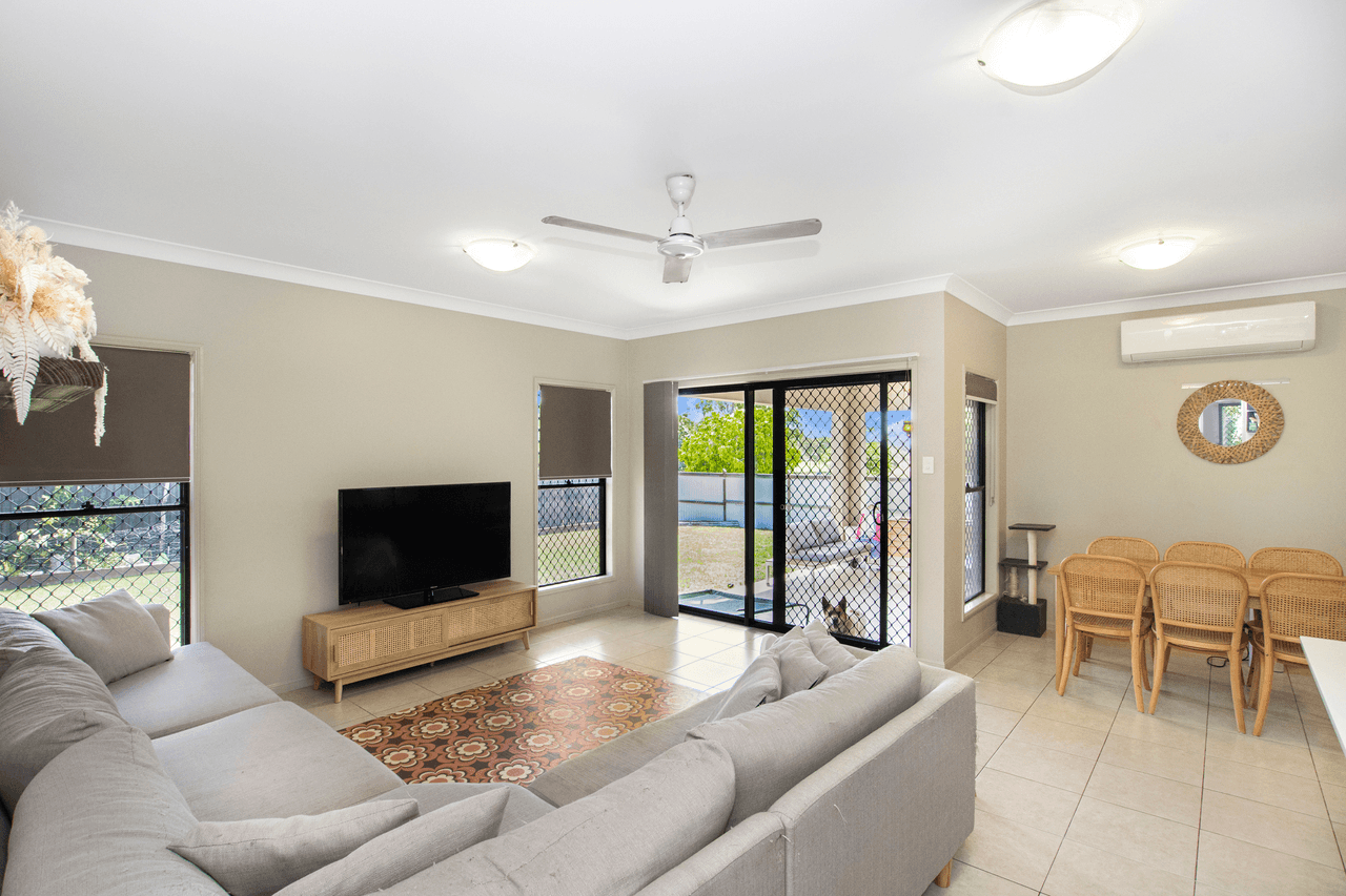 23 Bilbao Place, Bushland Beach, QLD 4818