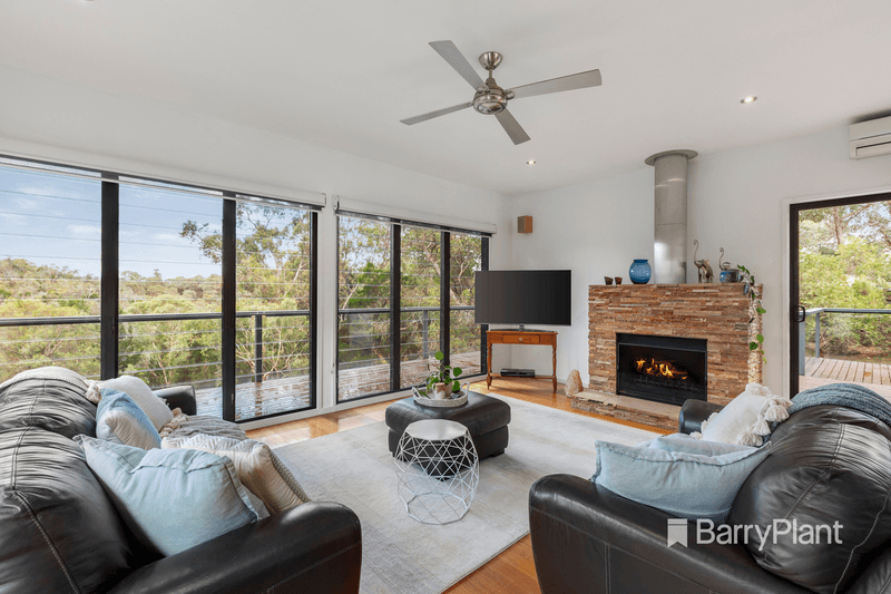 155 Youngs Road, St Andrews, VIC 3761