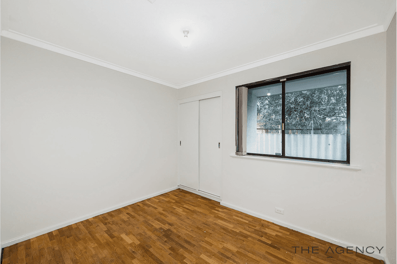 21 Aralia Way, Forrestfield, WA 6058