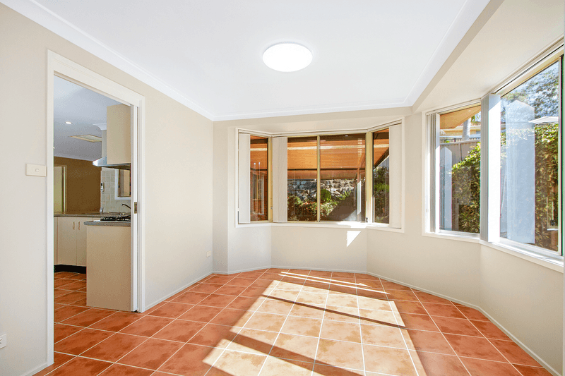 27 Nicole Close, Watanobbi, NSW 2259