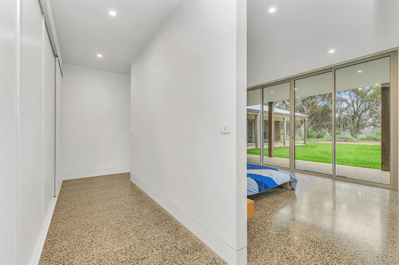 1297 Murray Valley Highway, ECHUCA WEST, VIC 3564