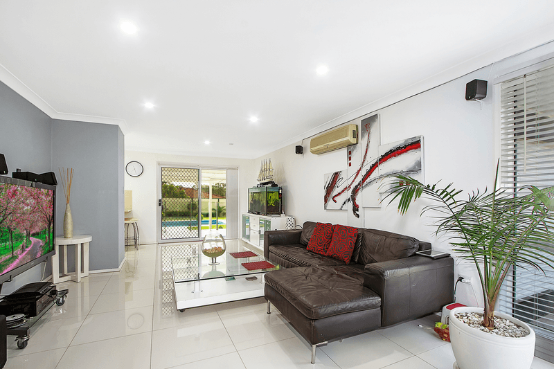 7 Charmian Crescent, Watanobbi, NSW 2259