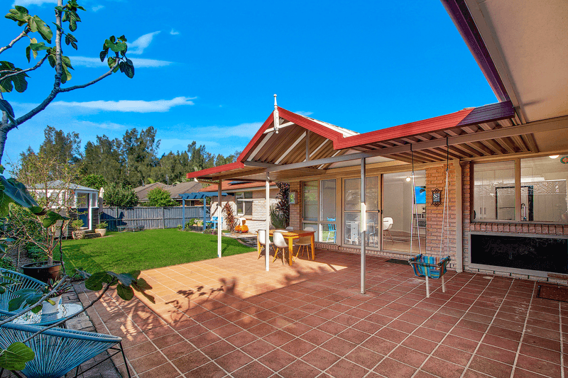 21 Matthew Circuit, Mardi, NSW 2259