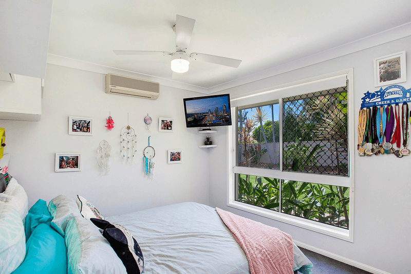 51 Pintail Crescent, BURLEIGH WATERS, QLD 4220