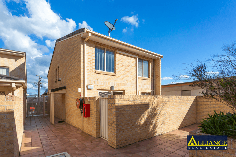 2/134 Tower Street, Panania, NSW 2213