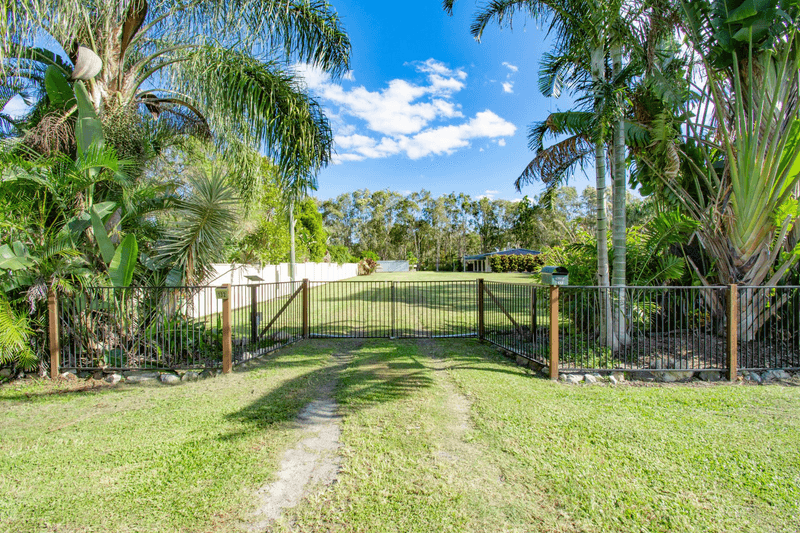 132 Investigator Ave, COOLOOLA COVE, QLD 4580