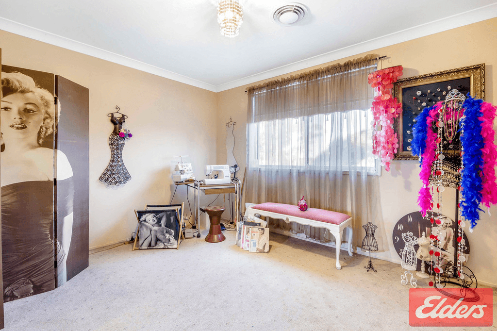 4 Hodges Street, KINGS LANGLEY, NSW 2147