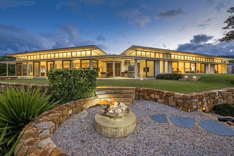 110 North Island Loop Road, UPPER ORARA, NSW 2450