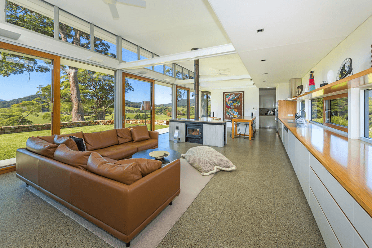 110 North Island Loop Road, UPPER ORARA, NSW 2450