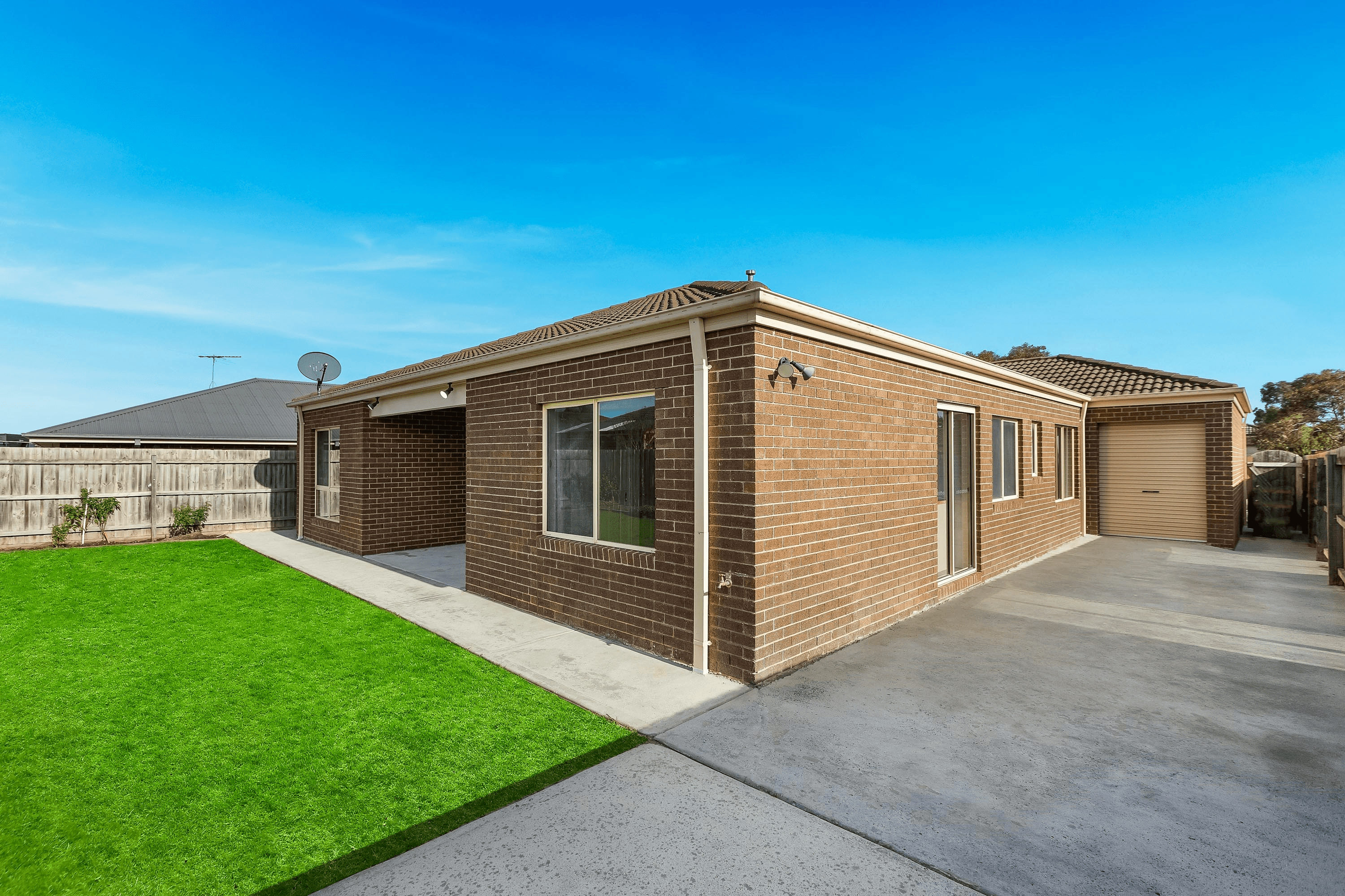 32 Belvedere Drive, PAKENHAM, VIC 3810