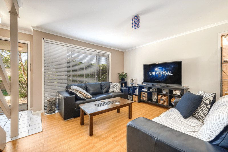 7/35 McMillan Street, LABRADOR, QLD 4215