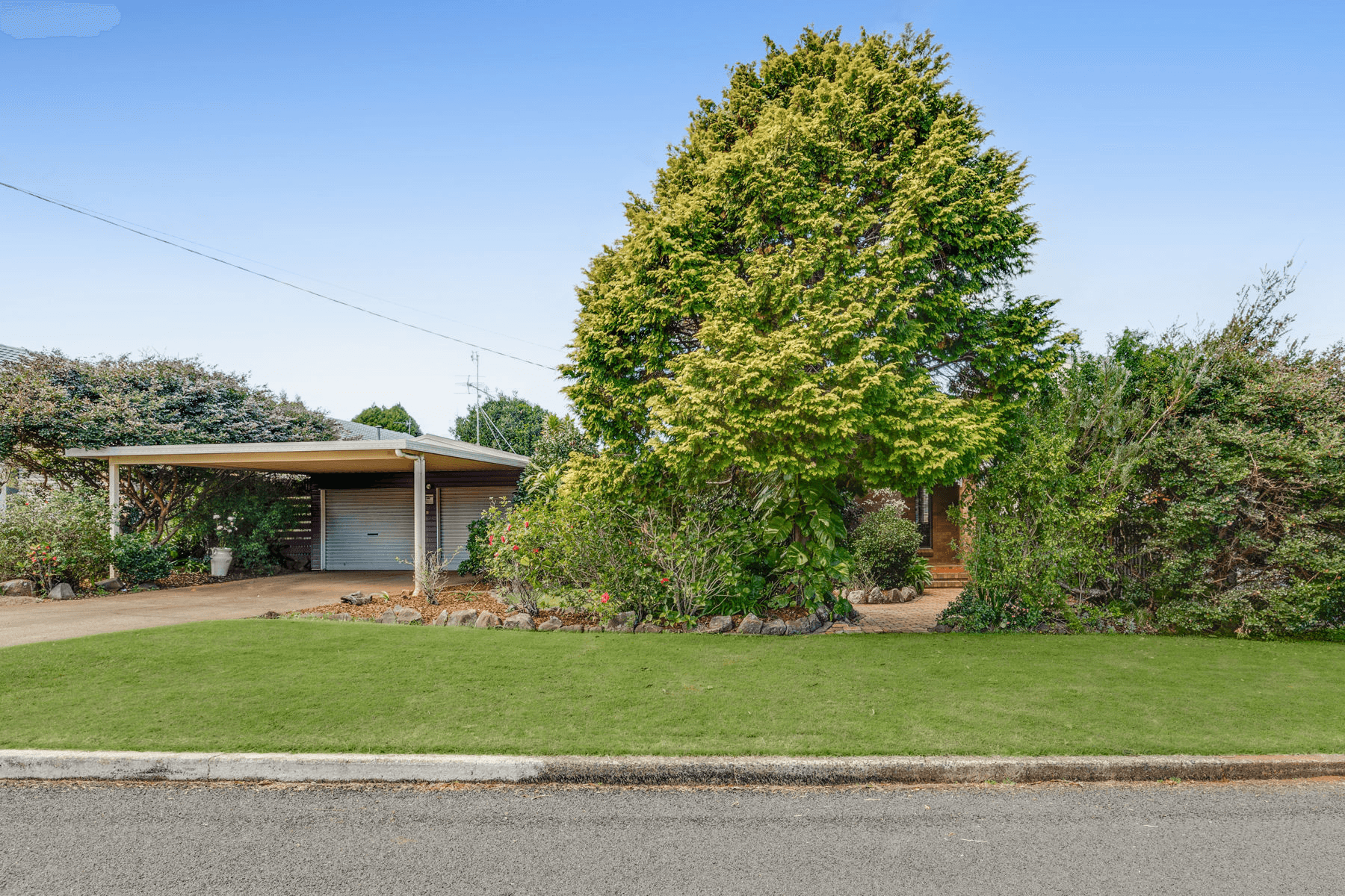 6 Heathwood Street, RANGEVILLE, QLD 4350