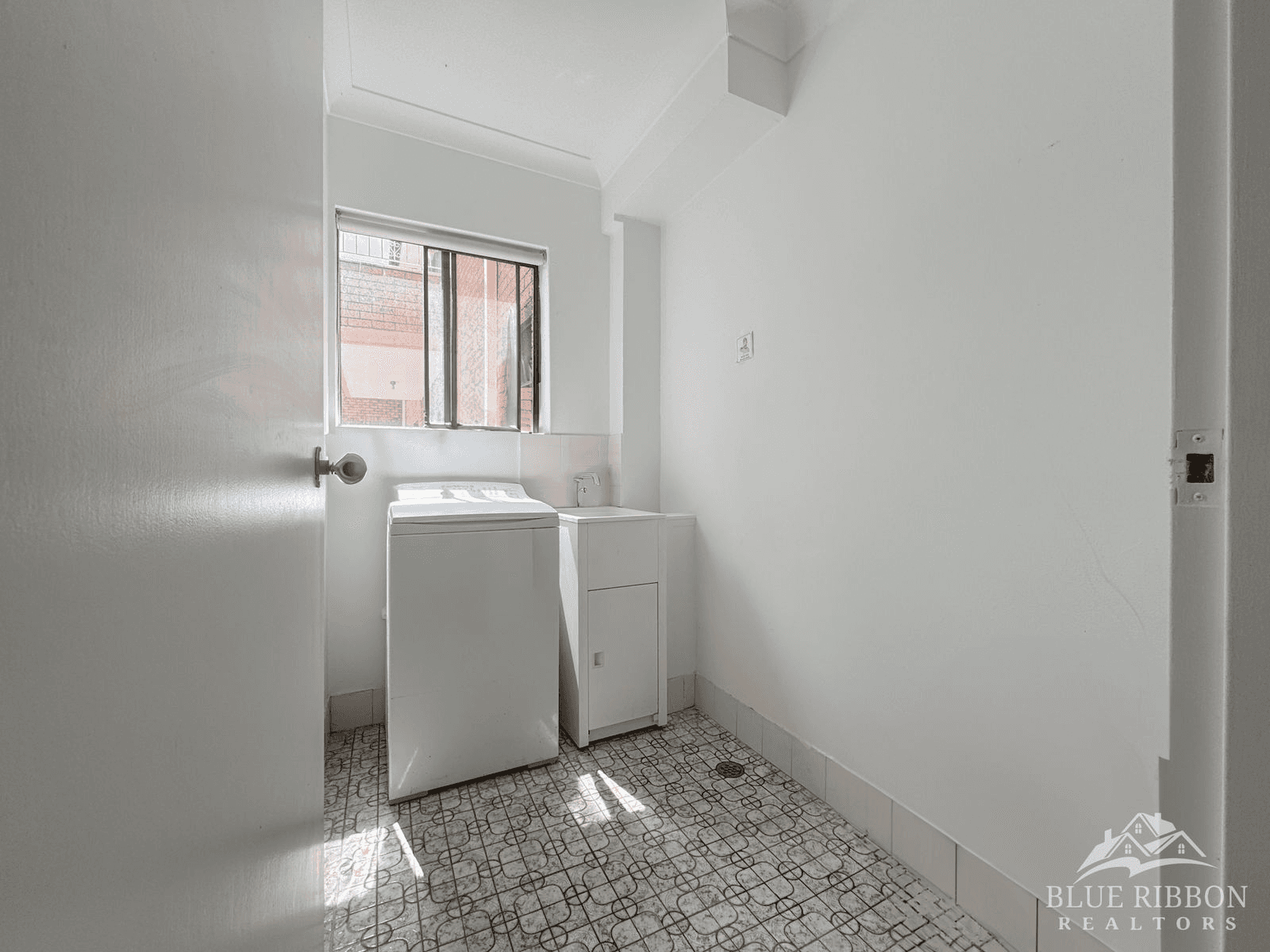 2/11-13 Jessie Street, Westmead, NSW 2145