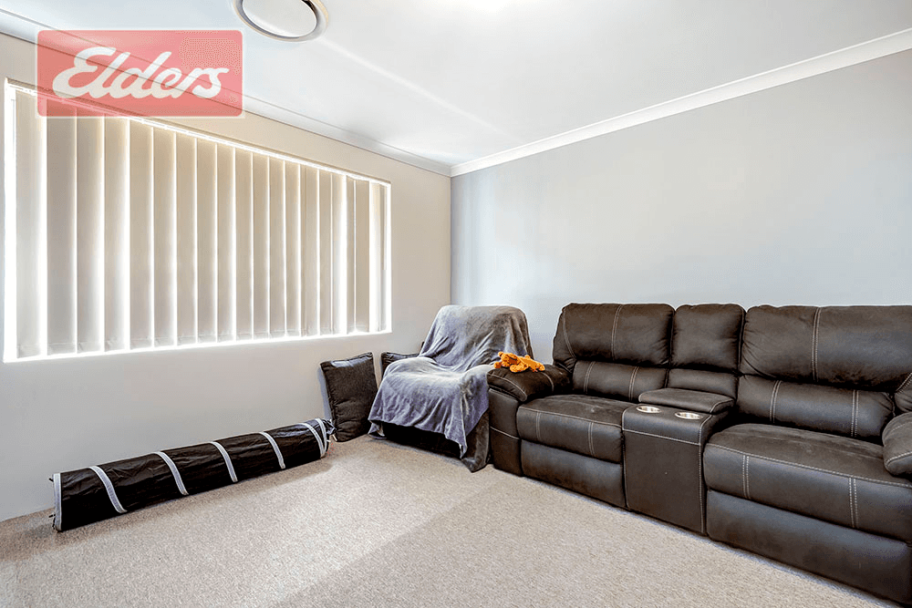 10 Reuben Way, MILLBRIDGE, WA 6232