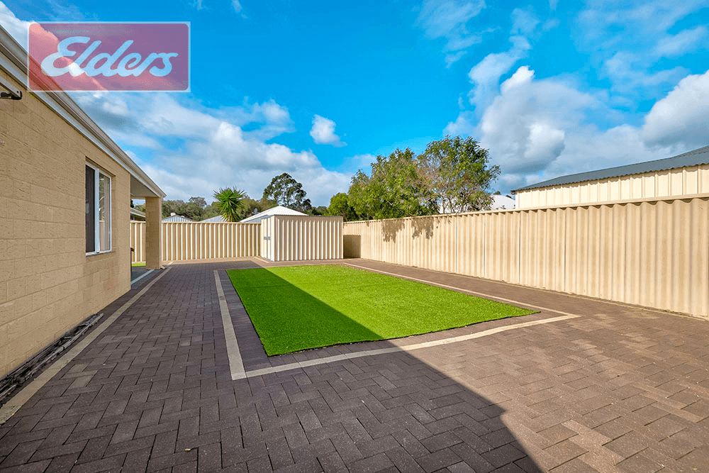 10 Reuben Way, MILLBRIDGE, WA 6232