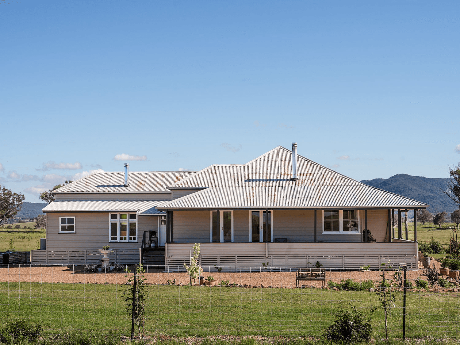 112 Mole Station Road, TENTERFIELD, NSW 2372