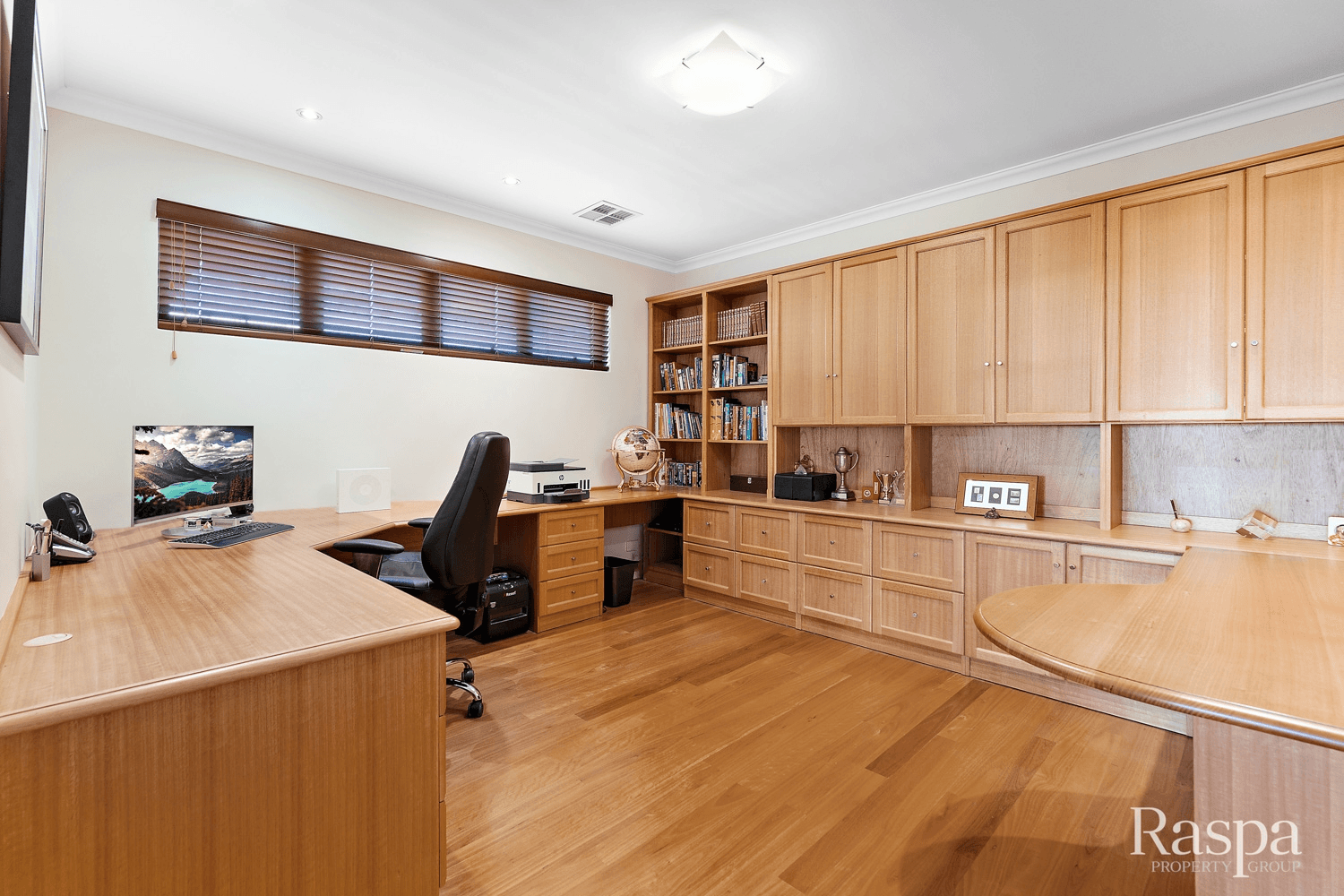 9 Newark Turn, North Coogee, WA 6163