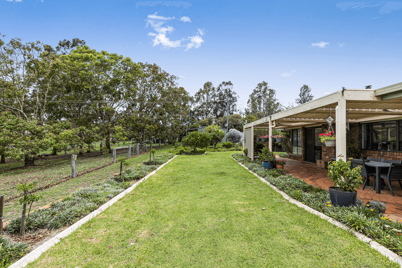 60 Steinberg Road, HIGHFIELDS, QLD 4352