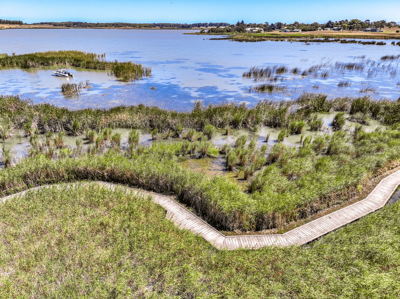 Lot 14 ALEXANDRINA Drive, CLAYTON BAY, SA 5256