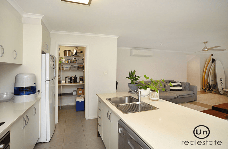 6 Bradbury Close, BOAMBEE EAST, NSW 2452