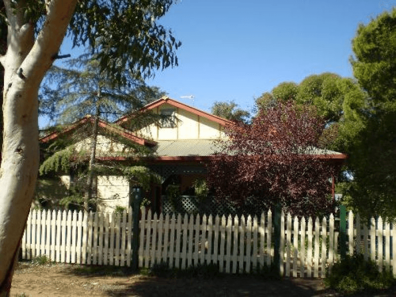 Denison Street, Condobolin, NSW 2877