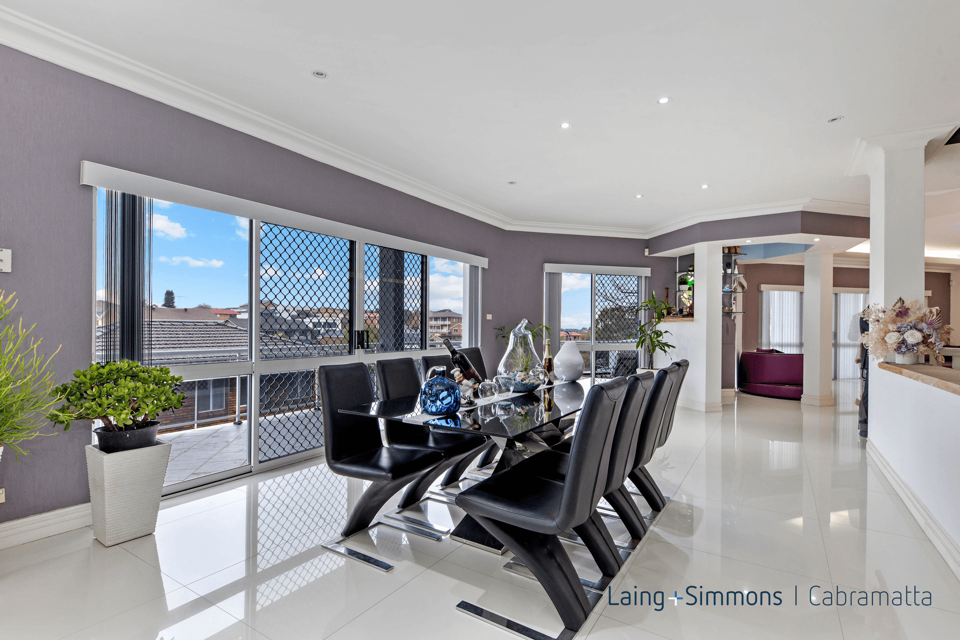 4 Brewon Close, Bossley Park, NSW 2176