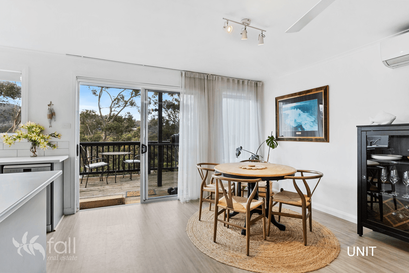 13A & 13B Roslyn Avenue, KINGSTON BEACH, TAS 7050