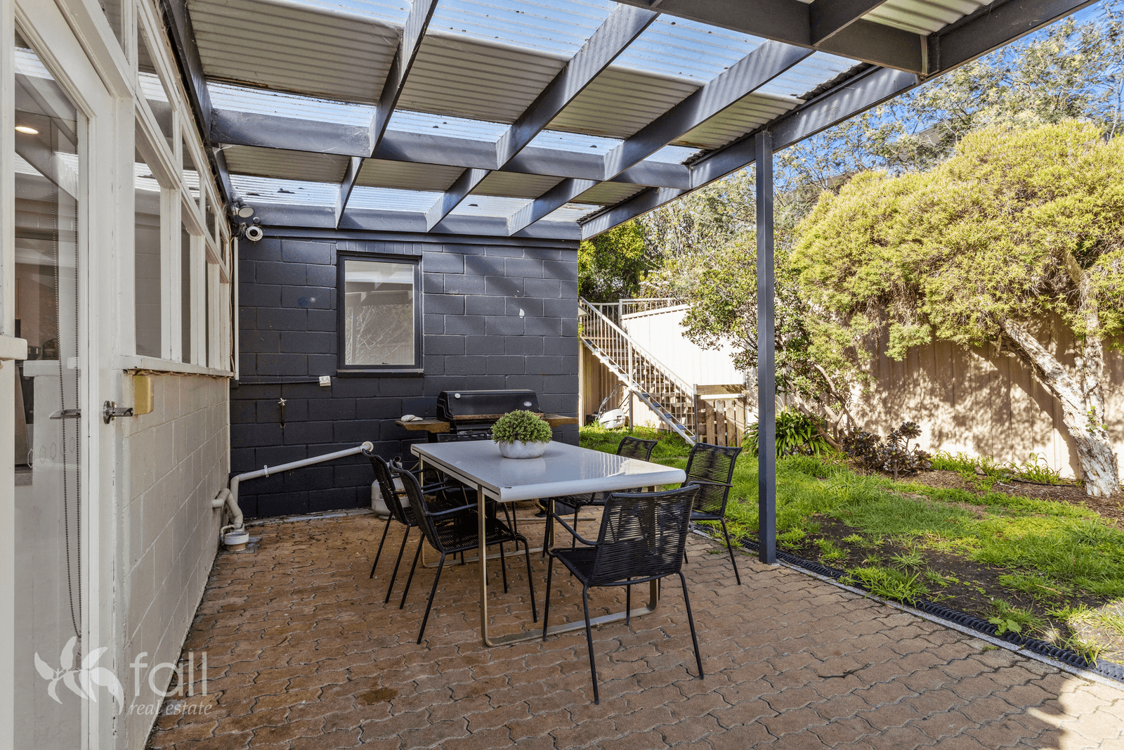 13A & 13B Roslyn Avenue, KINGSTON BEACH, TAS 7050