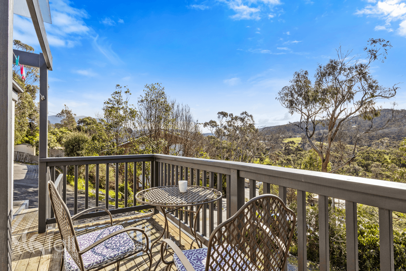 13A & 13B Roslyn Avenue, KINGSTON BEACH, TAS 7050