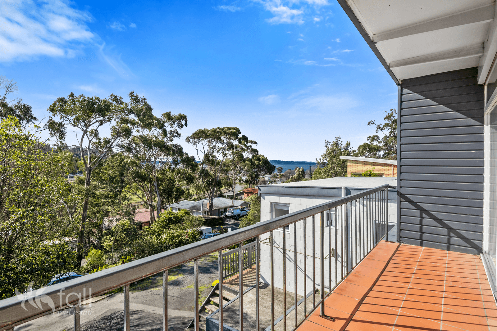 13A & 13B Roslyn Avenue, KINGSTON BEACH, TAS 7050