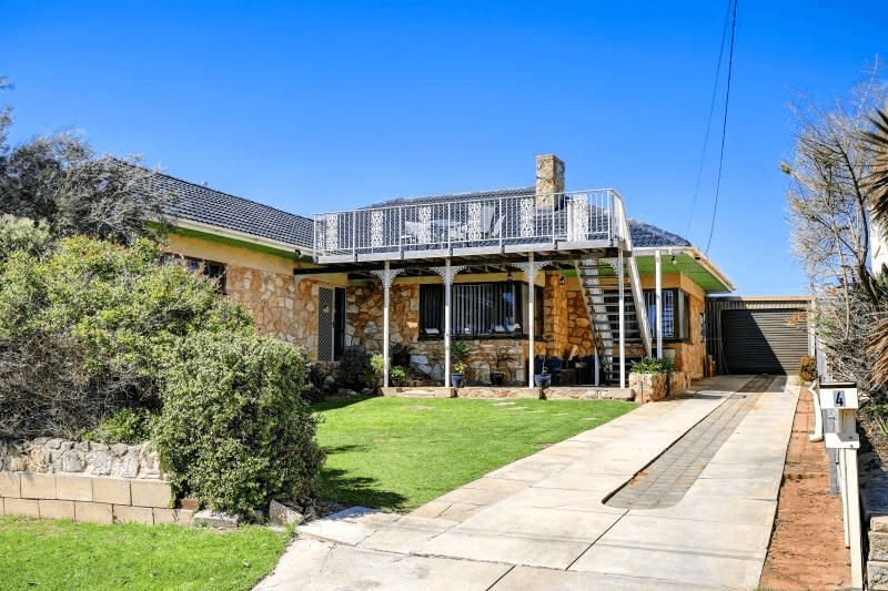 4 Taylor Terrace, Christies Beach, SA 5165