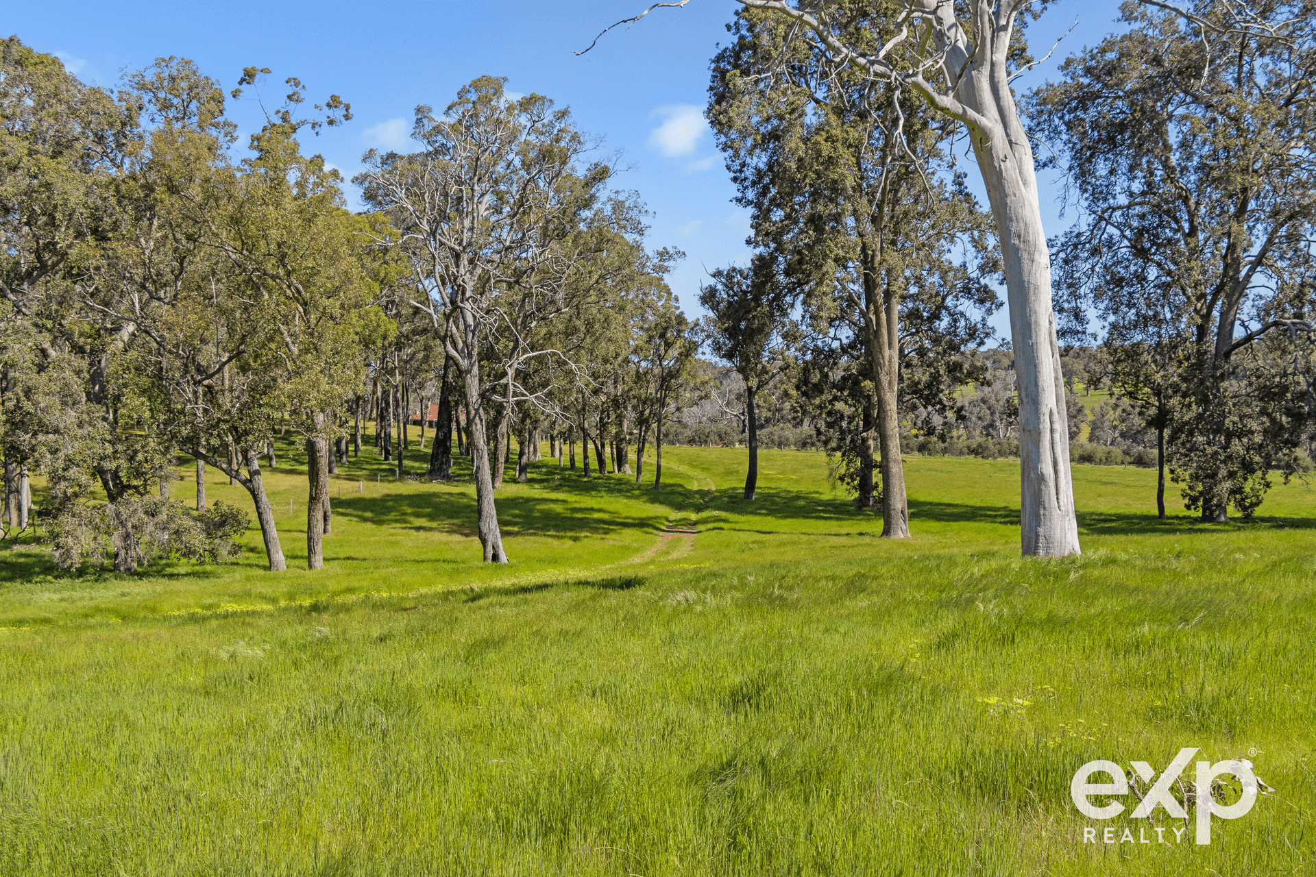 Chapman Road, Mcalinden, WA 6225