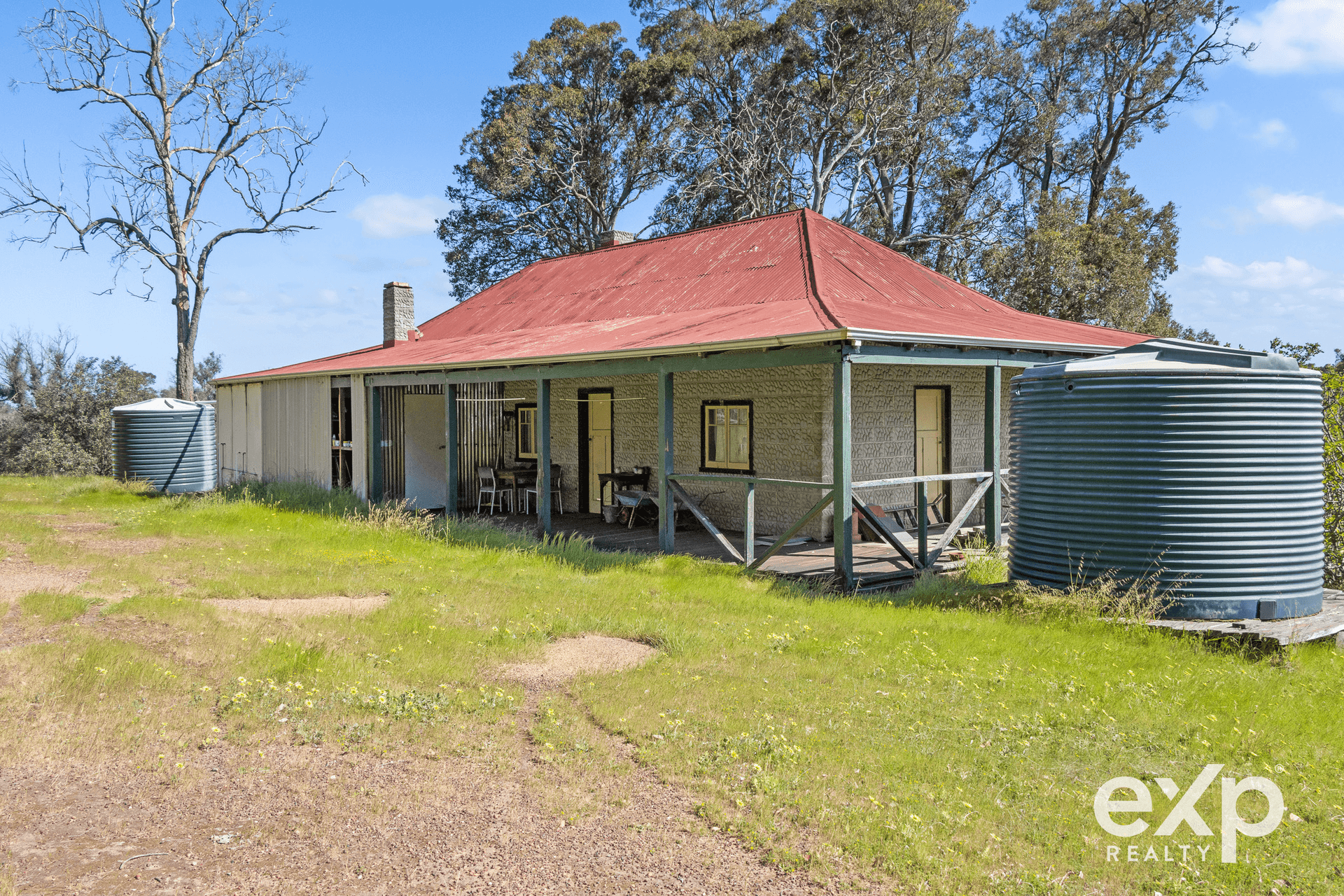 Chapman Road, Mcalinden, WA 6225