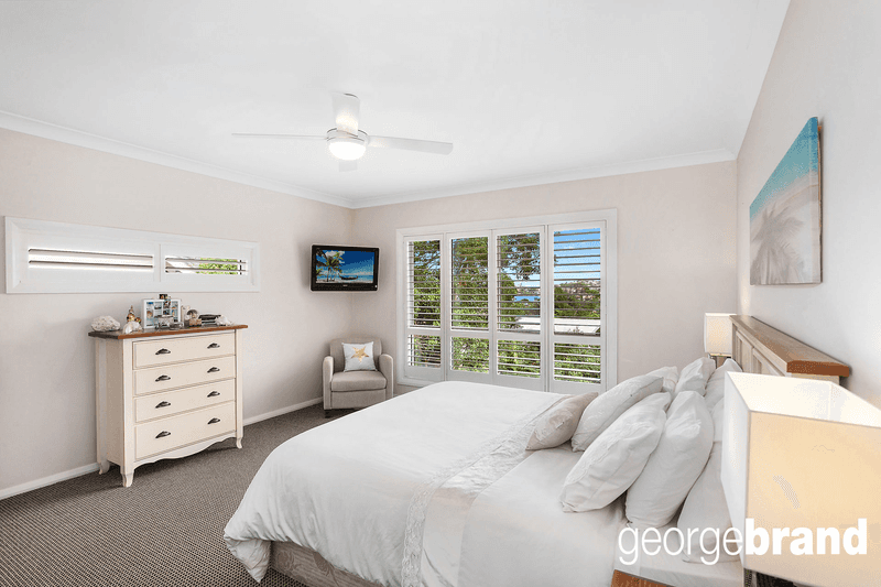 24 Dover Road, WAMBERAL, NSW 2260