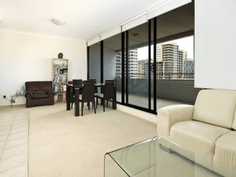 413/11A Lachlan St, MOORE PARK, NSW 2021