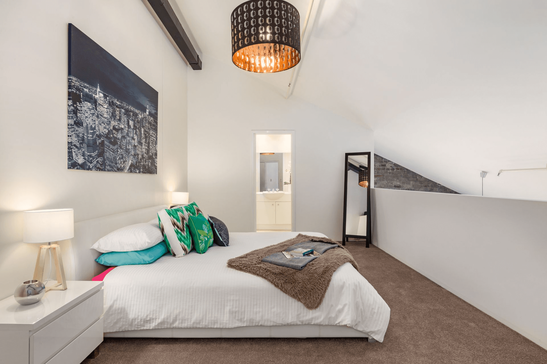 19/2 Cardigan Lane, Camperdown, NSW 2050