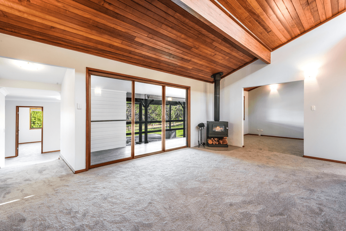 999 Wisemans Ferry Road, Somersby, NSW 2250