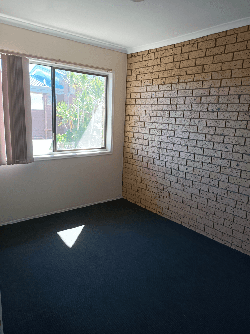 1/13-15 Albert Street, EAGLEBY, QLD 4207