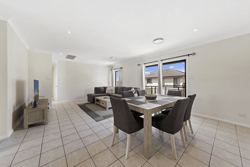 2/160 West Street, Umina Beach, NSW 2257