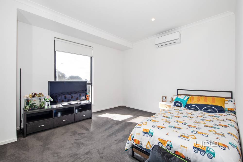 55 Kavanagh Crescent, Keilor Downs, VIC 3038