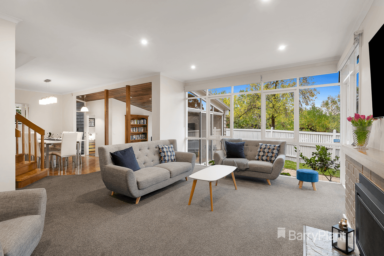 55 Burnett Street, MITCHAM, VIC 3132