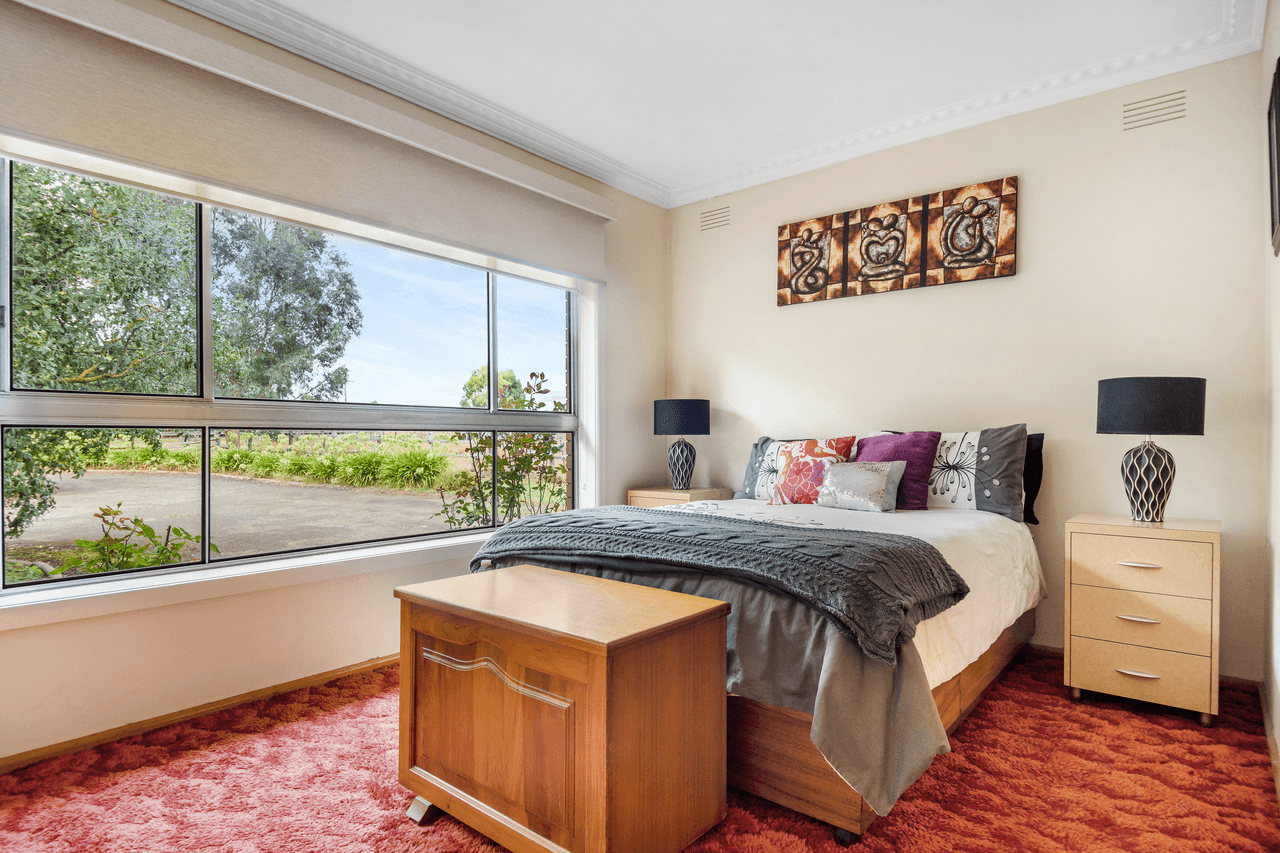 126 Garlands Road, MINERS REST, VIC 3352