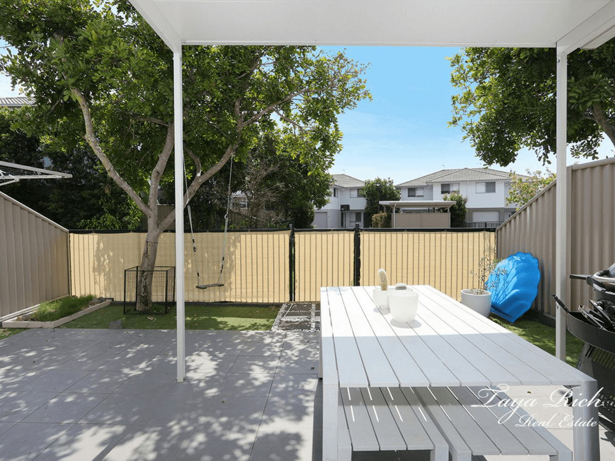 13/40-48 Macadie Way, MERRIMAC, QLD 4226