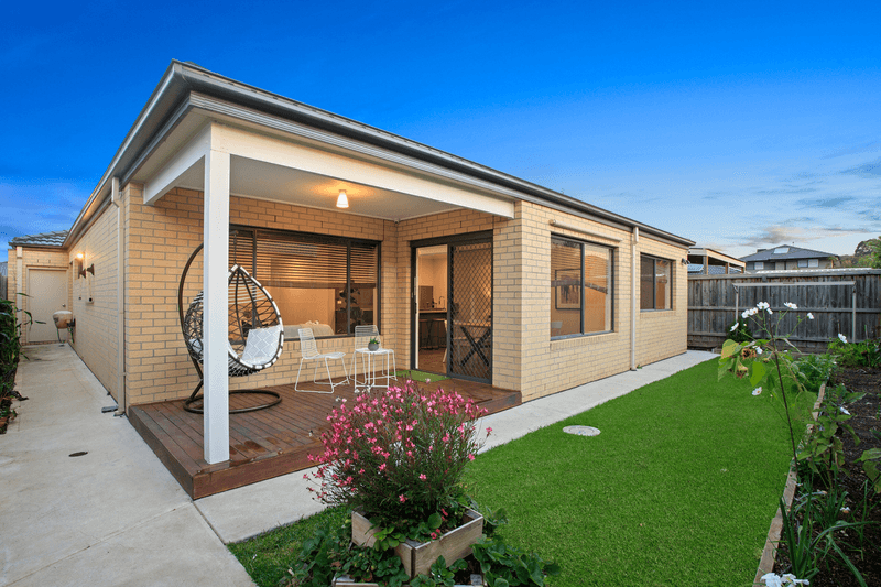 10 Burrell Way, MERNDA, VIC 3754